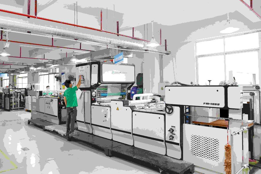 Dongguan Dekun Printing Co., Ltd. manufacturer production line