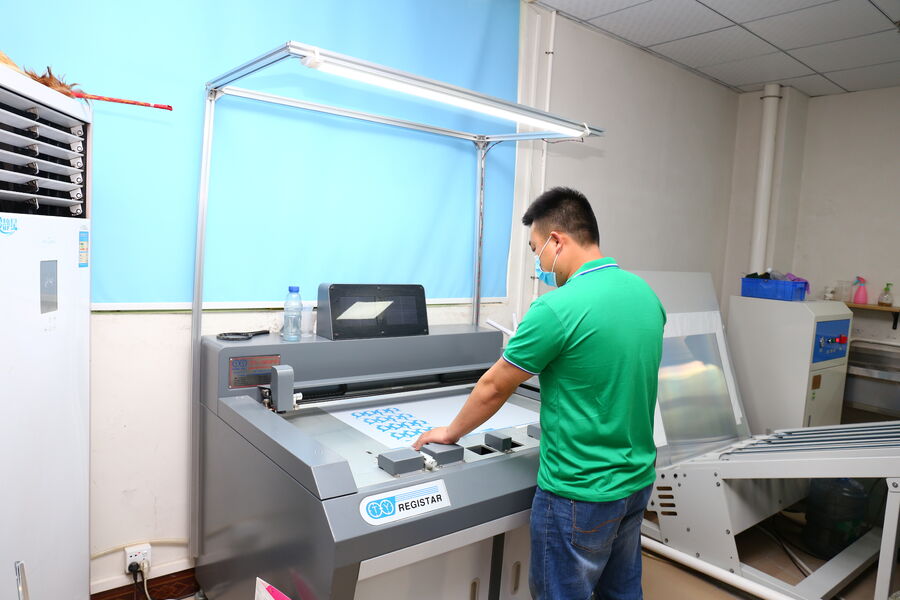 Dongguan Dekun Printing Co., Ltd. manufacturer production line