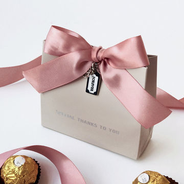 Eco-friendly Custom Printed Logo Creative Bow Shopping Bag for Cosmetics and Jewelry