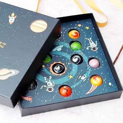 Modern Luxury CMYK Bonbon Paper Box for Romantic Wedding Chocolate Packaging